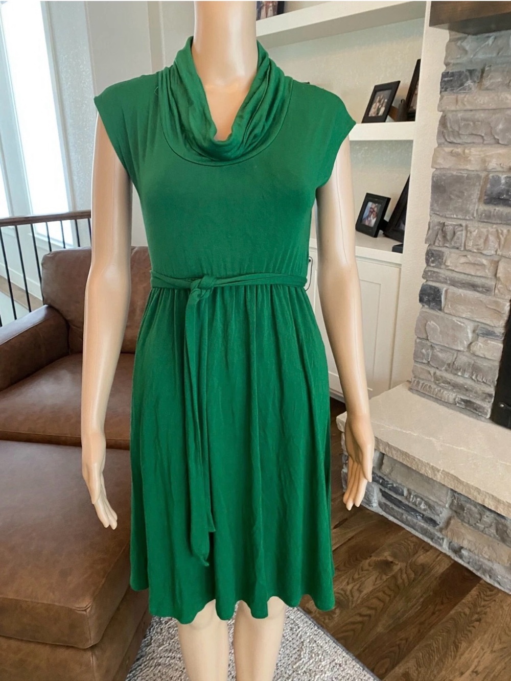 Mixie Cowl Neck Green Midi Dress with Self Tie Waist Size Small